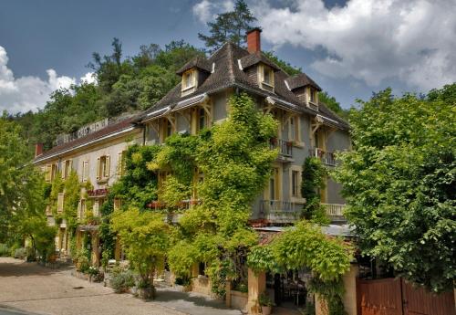 . Le Cro-Magnon - hôtel - piscine - climatisation