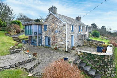 Iekārtas, 4 Bed in Llanbedrog oc-1frond in Llanbedrog