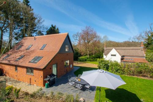 Iekārtas, 2 Bed in Hemblington oc-2134 in Woodbastwick