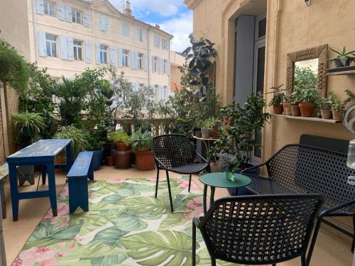 Grand appartement, terrasse, centre-ville