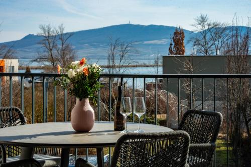 AquaPálava - apartmán s kouzelným výhledem (AquaPalava - apartman s kouzelnym vyhledem) in Pasohlavki