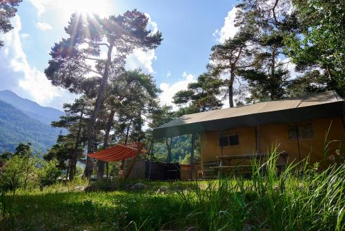 A szálláshely kívülről, Glamping Ubaye in Meolans Revel