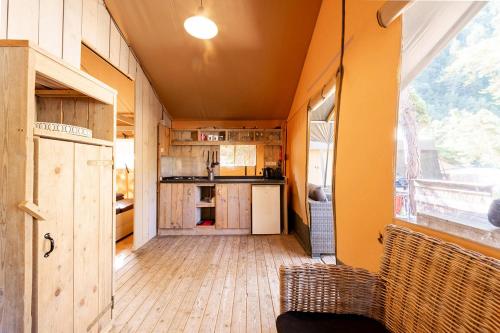 Konyha, Glamping Ubaye in Meolans Revel