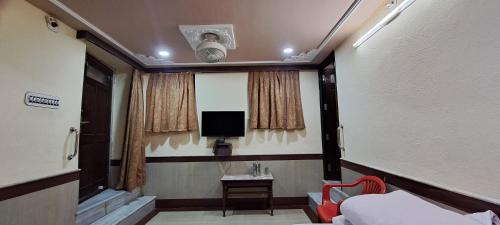 Hotel Shri Shanti Niwas - image 3