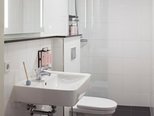 Yays Oostenburgergracht Concierged Boutique Apartments - image 38