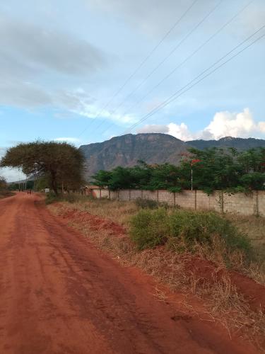Same Harmony Hideaway in Usangi