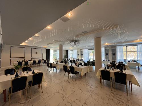 Hotel Chabrowy Dworek in Seroki Wies