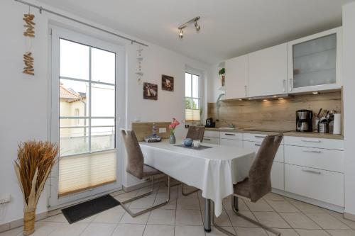 Zum Glückswinkel Ferienwohnung Antes 9 - image 4