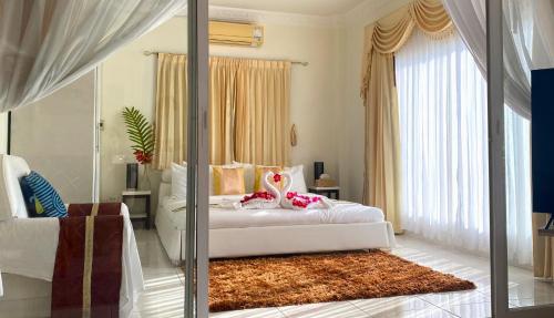 room detail thumbnail 0