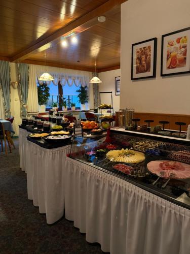 Food and beverages, Fruhstuckspension-Appartementhaus Wasserer in Bad Kleinkirchheim
