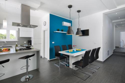 Villa Deep Blue - image 2