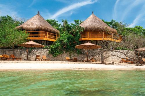 Exterior view of Hotel Las Islas