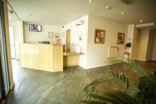 Hol, The Welcome Inn in Rotherham