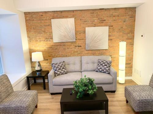 Budget Friendly 2BD-2BA apt in Federal Hill in Federal Hill
