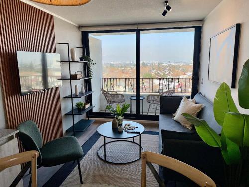 New and modern fully decorated apartment