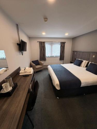 Sandown Park Lodge Room Type - Deluxe Double Room