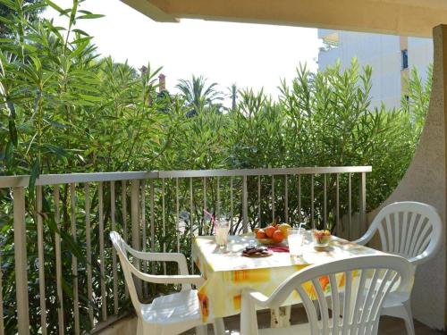 Appartement T3 avec terrasse et garage proche mer – Saint-Raphael - FR-1-226A-146 in Boulouris