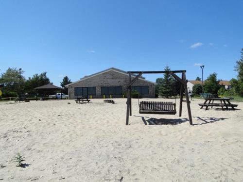 Oscoda Lakeside Hotel - 숙소 외관