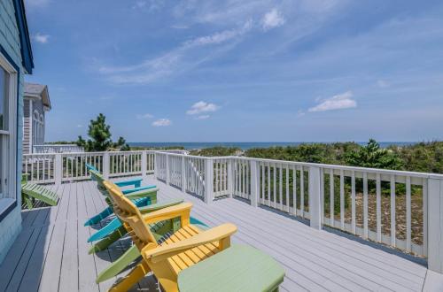 Terning Point - Corolla, Crown Point, Oceanfront, 20 Yds to Beach, Ocean View, Pool, Hot Tub, Pets OK, Corolla (photo 4)