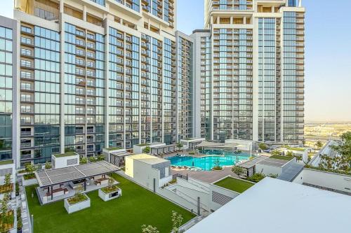 3BR Apartment With iconic view and Ample of amenities - image 14
