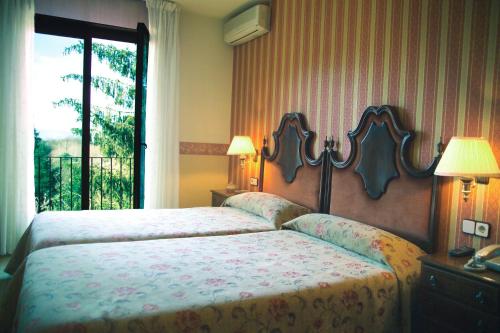1 queen bed