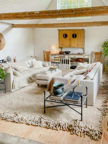 外部景觀, Charming Country Holiday Home In Österlen (Charming Country Holiday Home In Osterlen) in 盧德魯普