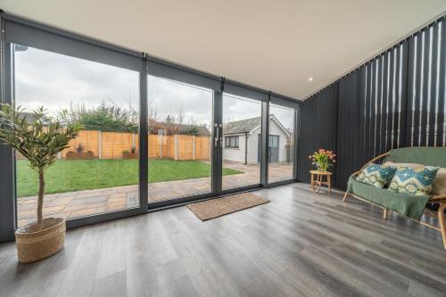 Elder howe - image 26