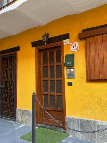 Ieeja, La Casa Dei Fiori in San Maurizio Canavese