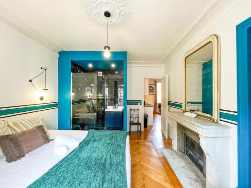 UrbanFlat 99 - Beautiful 6 BDR Apartment in the center of Paris - image 12