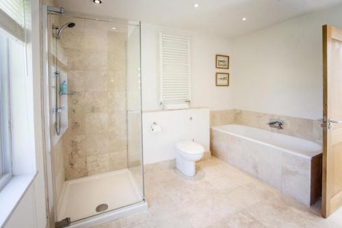 Instalaciones, 2 Bed in Bath oc-bhr1 in Combe Down