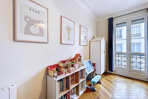 Grand Haussmann Apartment Malesherbes - image 5