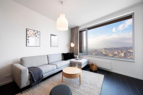 AH Sky Park 2C-Castle View 25th floor-parking, Bratislava