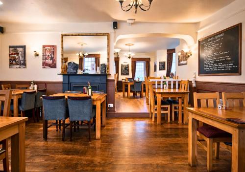 Restaurant, The Bell Inn in Frampton On Severn