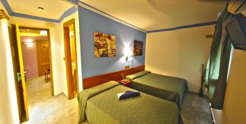 Hostal Apolo Trece - image 9