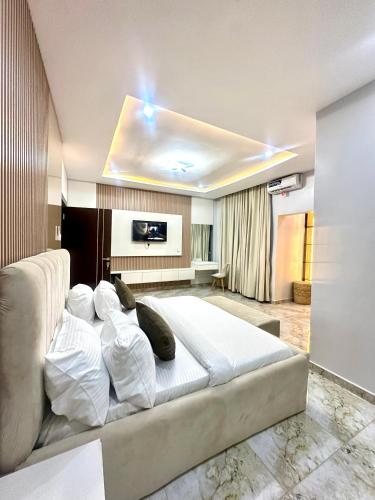 One bedroom apartment Presidential suite - image 4