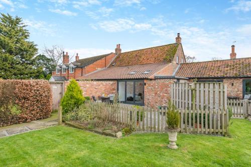 Iekārtas, 1 Bed in Sinnington oc-w29091 in Normanbija