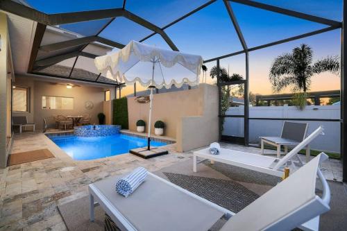 3 Minutes To Beach, Dining, & Nightlife, 4 Bedroom, 4 Bathroom, Equipped With Pool & Spa Lux Family - Naples, FL