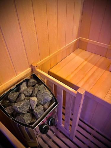 桑拿, Bohème Spa - Maison avec Spa et Sauna privatifs (Boheme Spa - Maison avec Spa et Sauna privatifs) in 聖讓德布賴