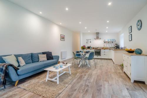 Iekārtas, 2 Bed in Hinton Blewett oc-g34070 in Cameley