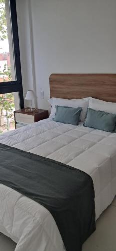 Marea Alta, loft para 3 personas, cochera en el edificio