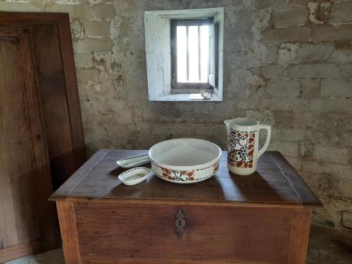 le pigeonnier de st Romain in Velleches