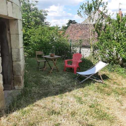 le pigeonnier de st Romain in Velleches