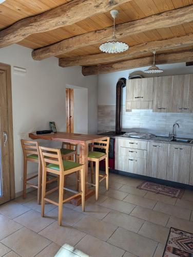 Casera Ienoa in Chies d'Alpago