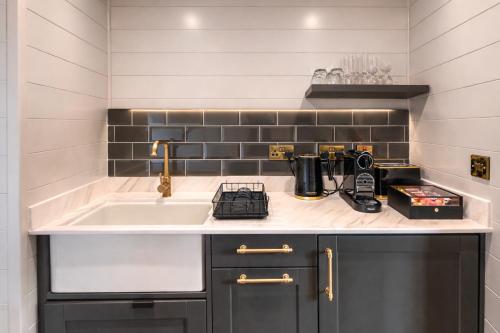 Kitchen, Staining Luxury Lodges in Staining and Weeton