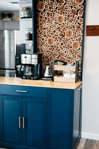 Konyha, Pet Friendly Home in White Mountains NH - Close to Trails, Slopes & Story Land in Albany (NH)