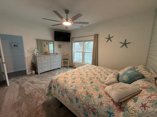 5 By The Sea Home - image 26
