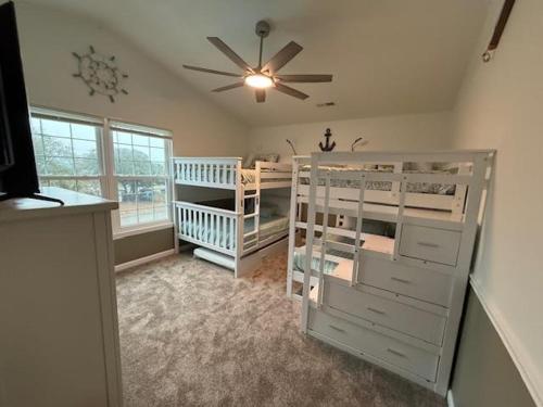 5 By The Sea Home - image 30