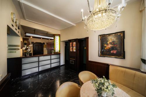 Hotel Most Slávy obrázok