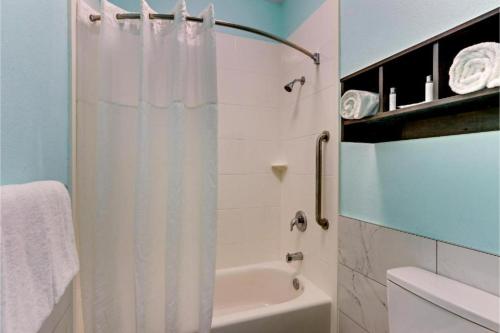 Island Hotel Port Aransas - image 16