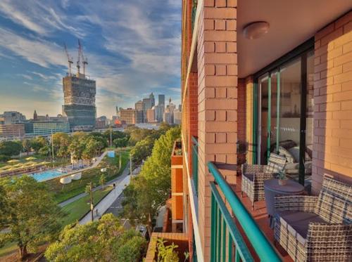 Stunning Downtown Retreat with City Views